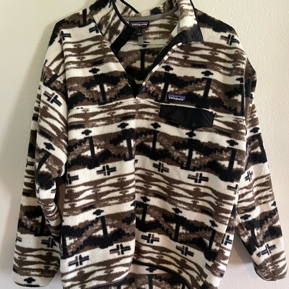 Patagonia Fleece Pullover with Tribal Print
